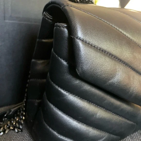 Yves Saint Laurent Black Ysl loulou black on noir small - Picture 6 of 10